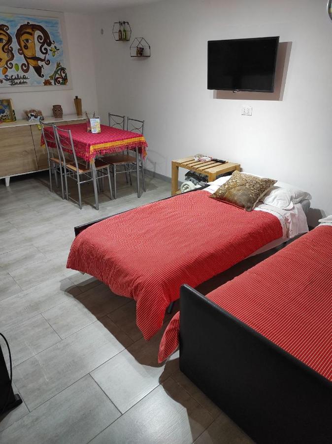 Willa La Casina Di Vincent Termini Imerese Zewnętrze zdjęcie